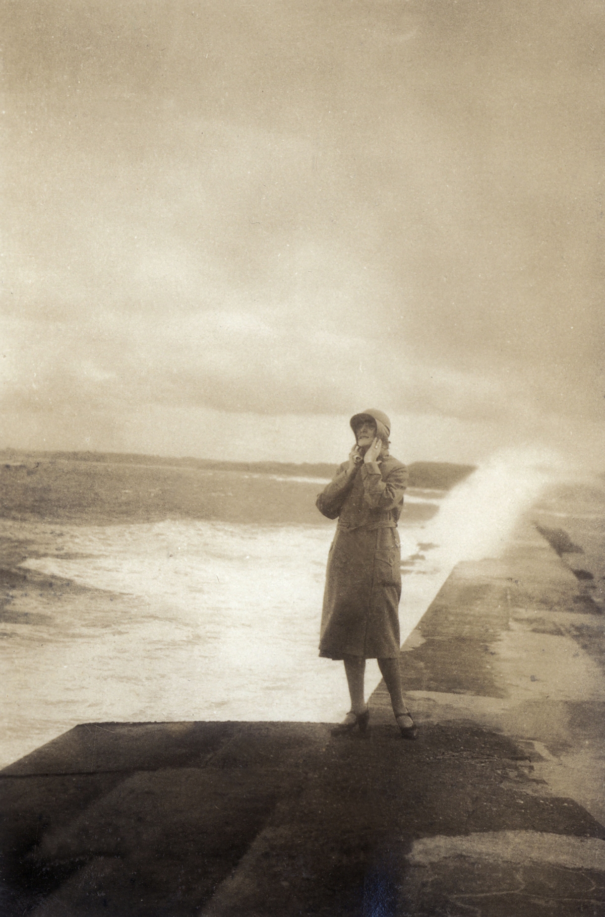 Anna iwaszkiewicz w Biarritz, 1928